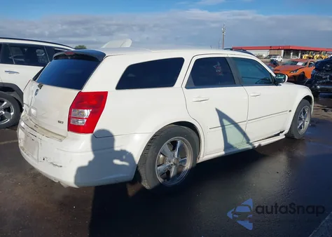 2006 Dodge Magnum z USA, uszkodzony, nr VIN 2D4FV47V86H373279